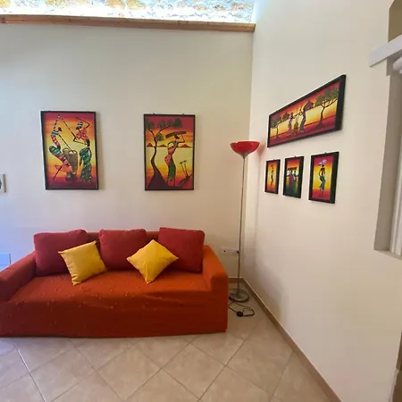Casa Vacanza La Casa Di Max Vakantiehuis *